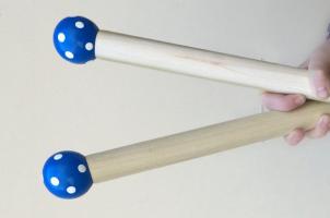 Giant Knitting Needles