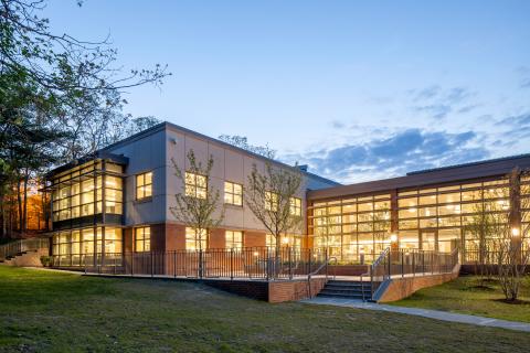 Longwood Public Library